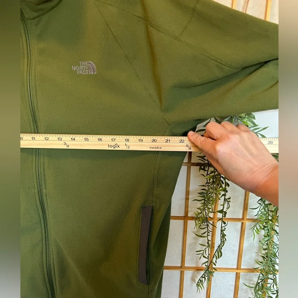 The North Face Apex Bionic Full zip soft shell jacket, olive green Men’s XL Tall